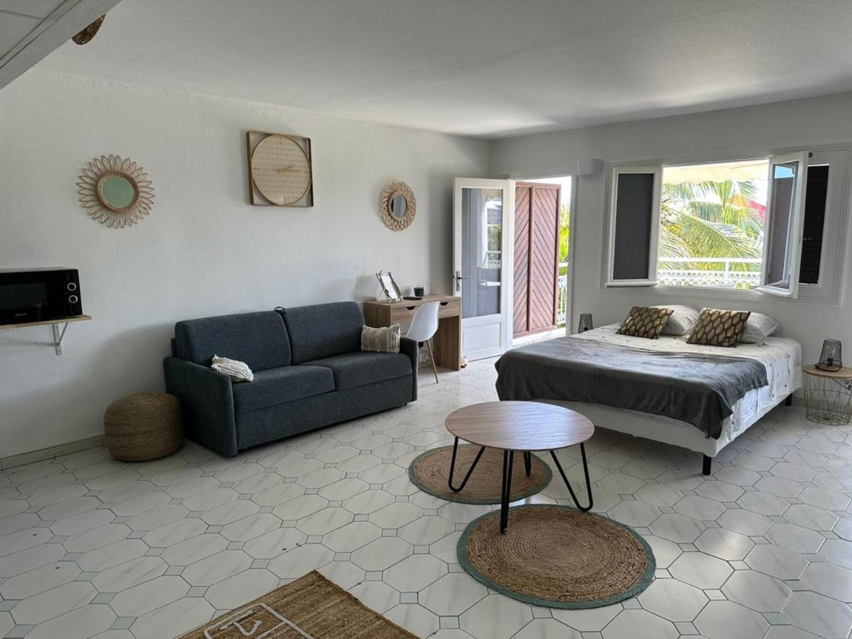 Grand Studio Zen Idealement Situe A Saint-Francois Avec Piscine Et Terrasse Buitenkant foto